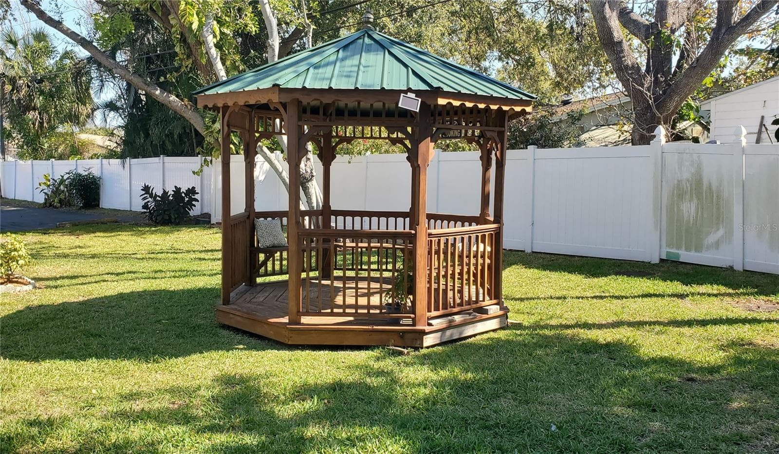 Condominium at 5925 TERRACE PARK DR N #111, ST PETERSBURG, photo 20 of 34