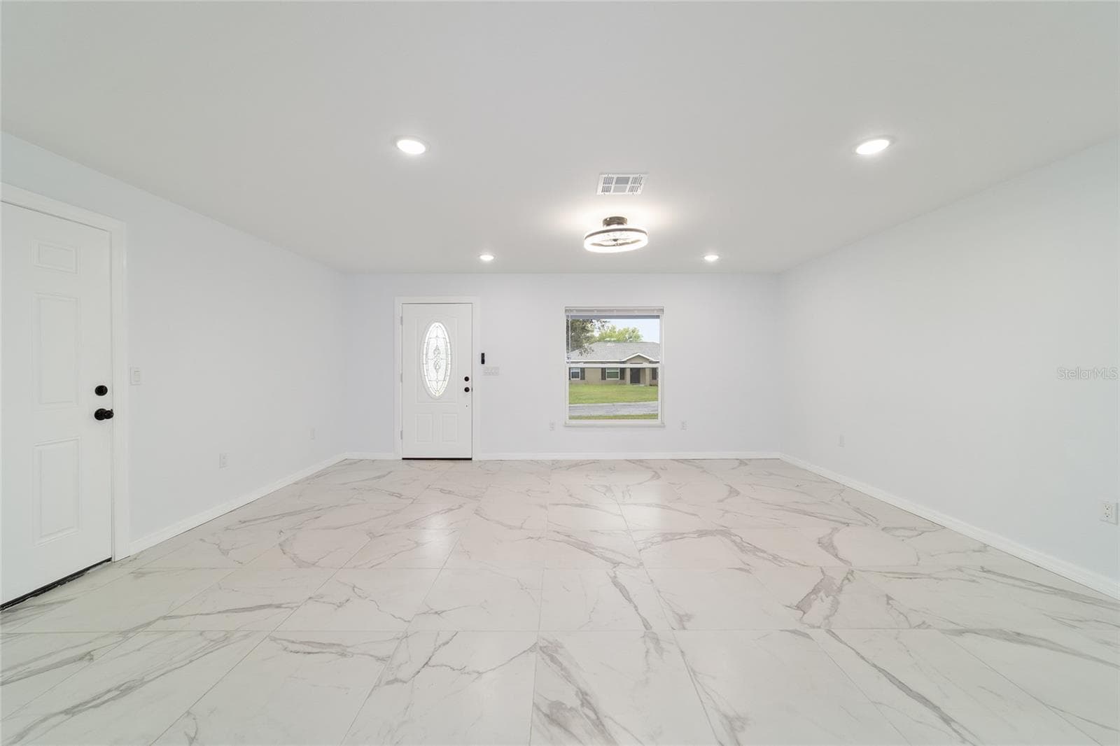 Single Family Residence at 2349 W JUAN VEGA LN, DUNNELLON, photo 10 of 50