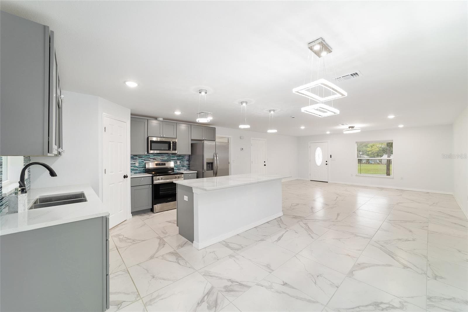 Single Family Residence at 2349 W JUAN VEGA LN, DUNNELLON, photo 19 of 50