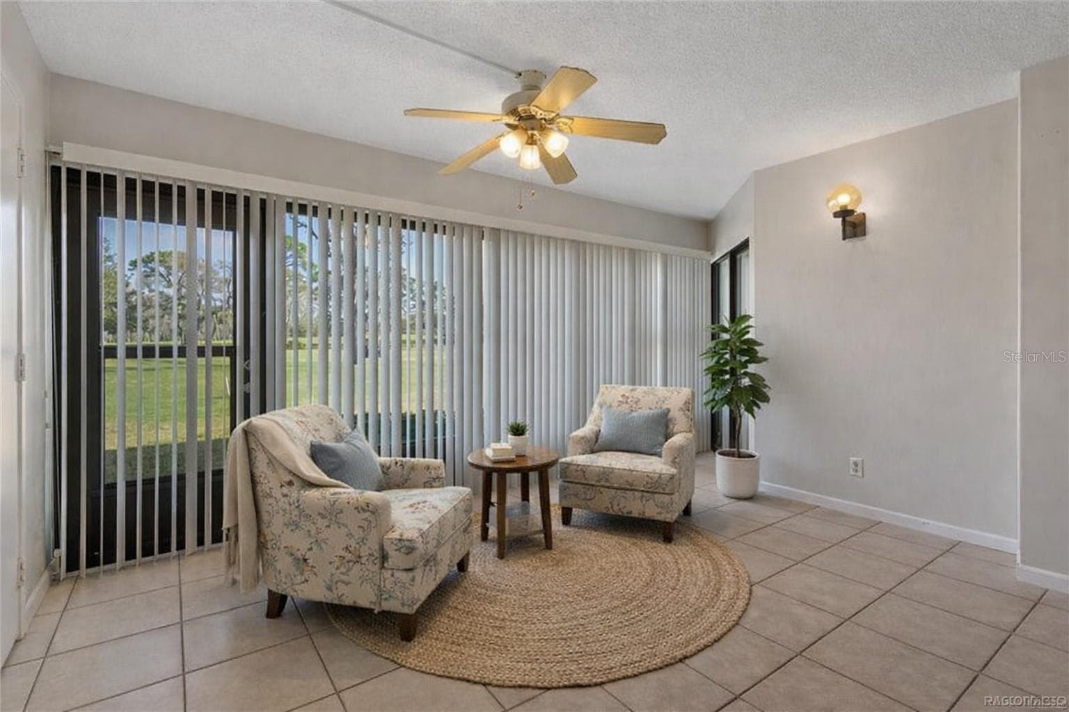 Sitting room - 3 CYPRESS RUN #35A, HOMOSASSA