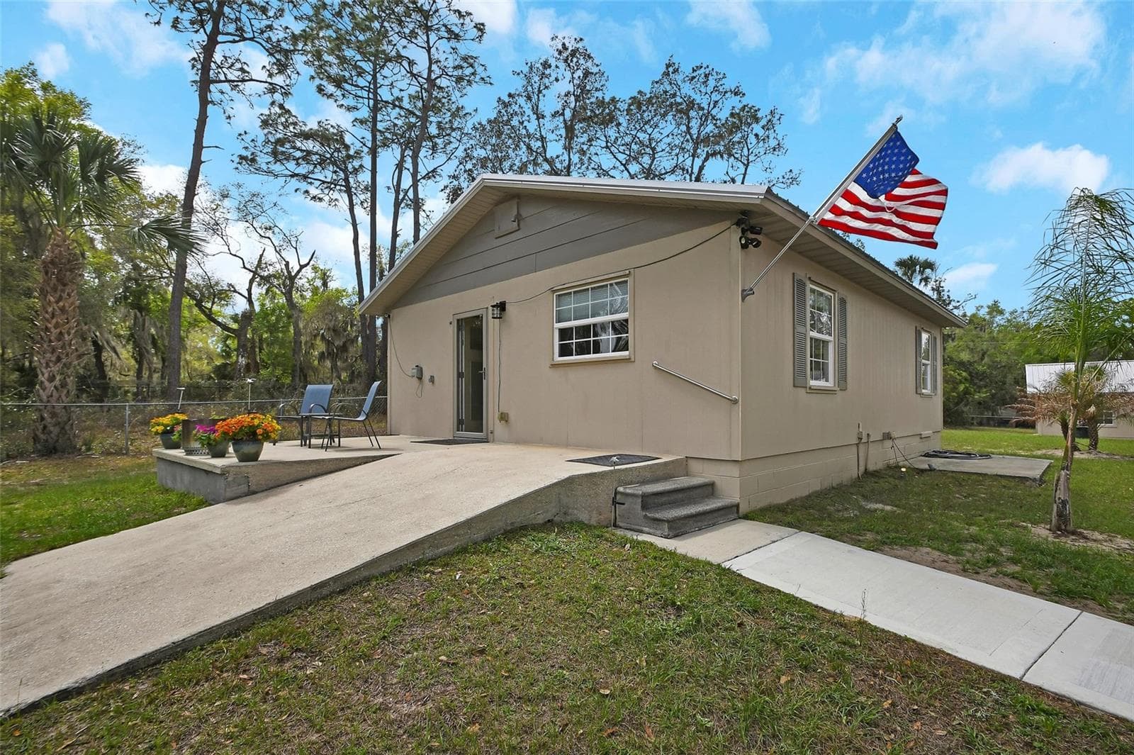 HOME #2 - 4611 GRAND AVE, DE LEON SPRINGS