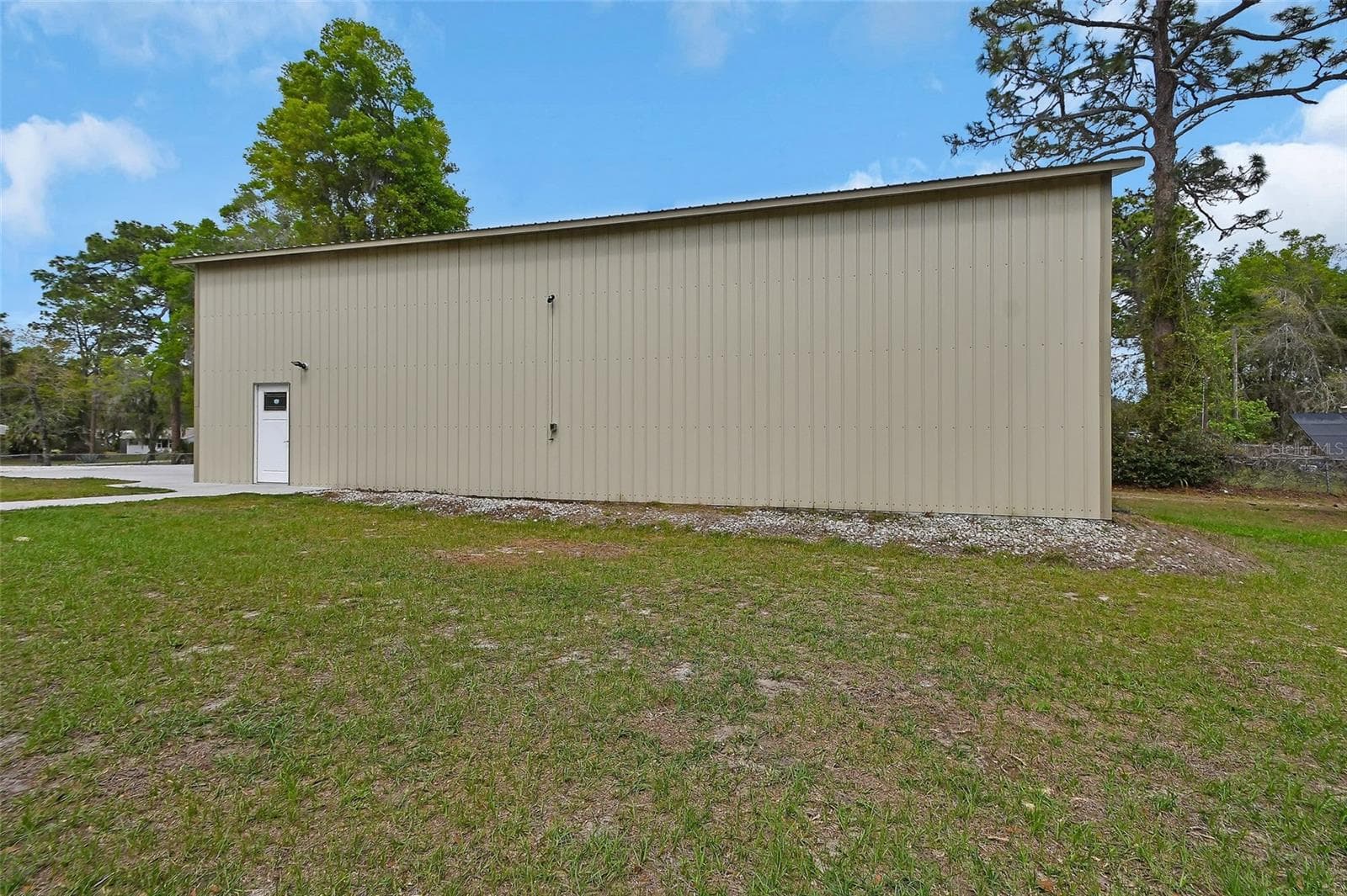 side of outbuilding - 4611 GRAND AVE, DE LEON SPRINGS