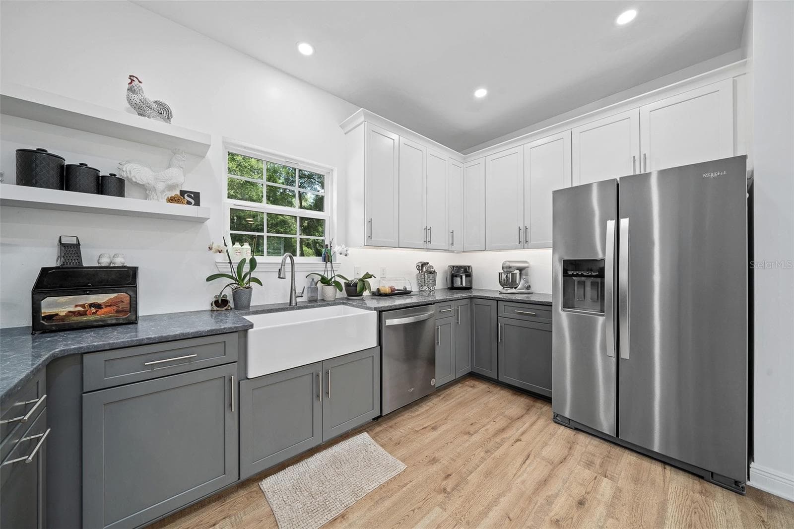 Kitchen - 13576 NW COUNTY ROAD 235, ALACHUA