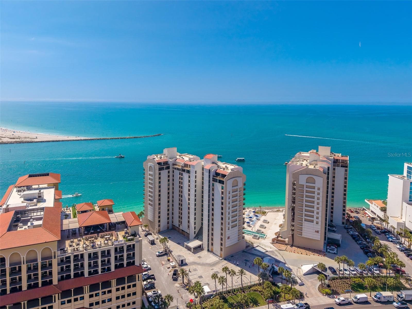 Condominium at 450 S GULFVIEW BLVD #208, CLEARWATER BEACH, photo 7 of 38