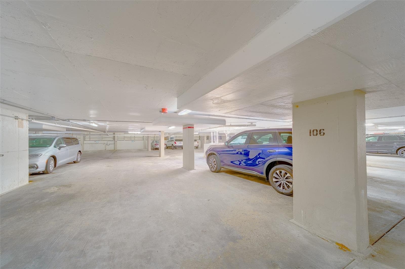 Under bldg parking106 - 450 S GULFVIEW BLVD #208, CLEARWATER BEACH
