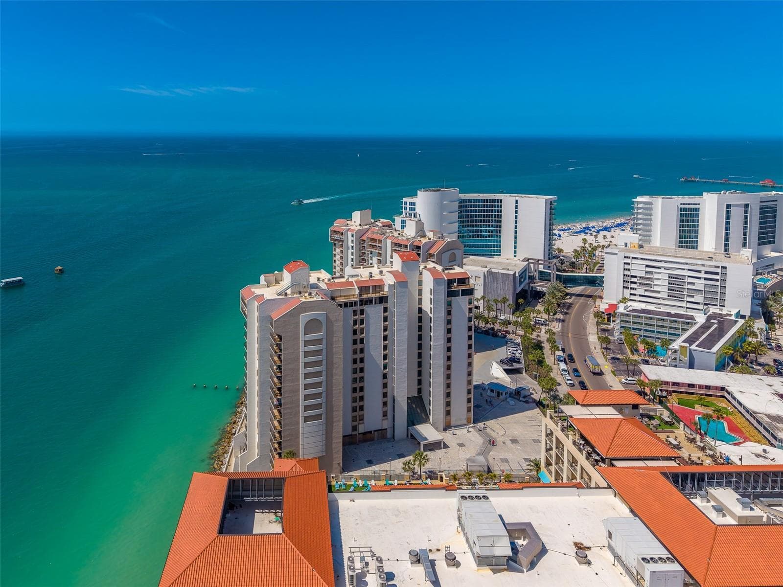 Condominium at 450 S GULFVIEW BLVD #208, CLEARWATER BEACH, photo 36 of 38