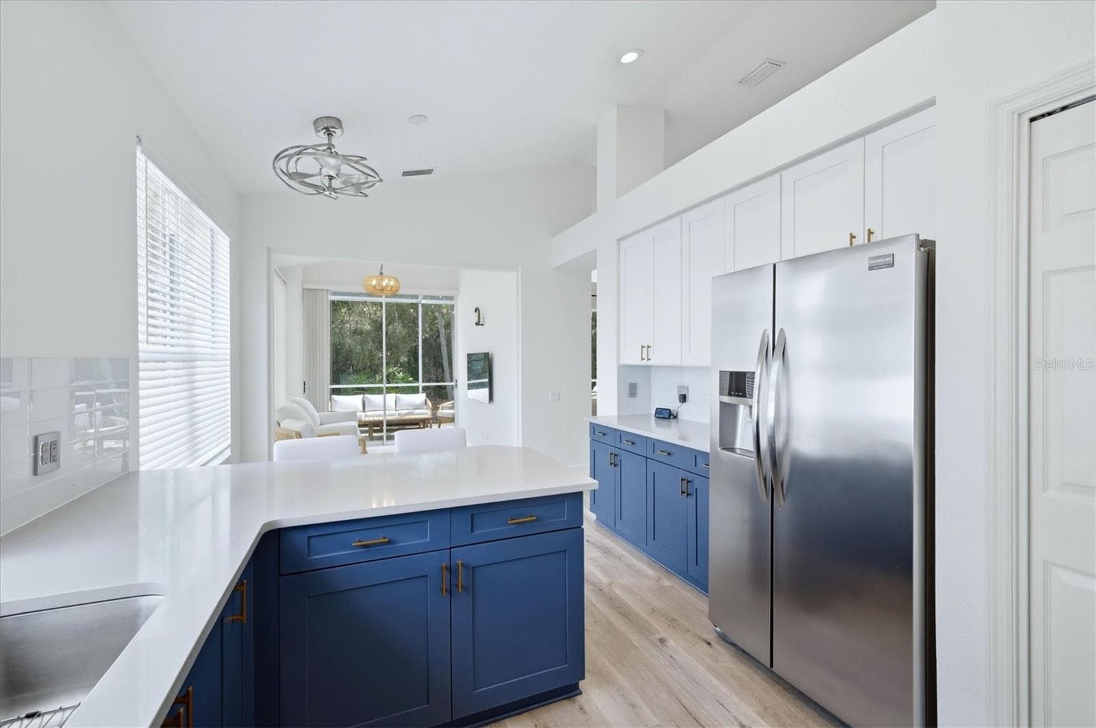 Single Family Residence at 7904 HAMPTON CT, UNIVERSITY PARK, photo 14 of 50