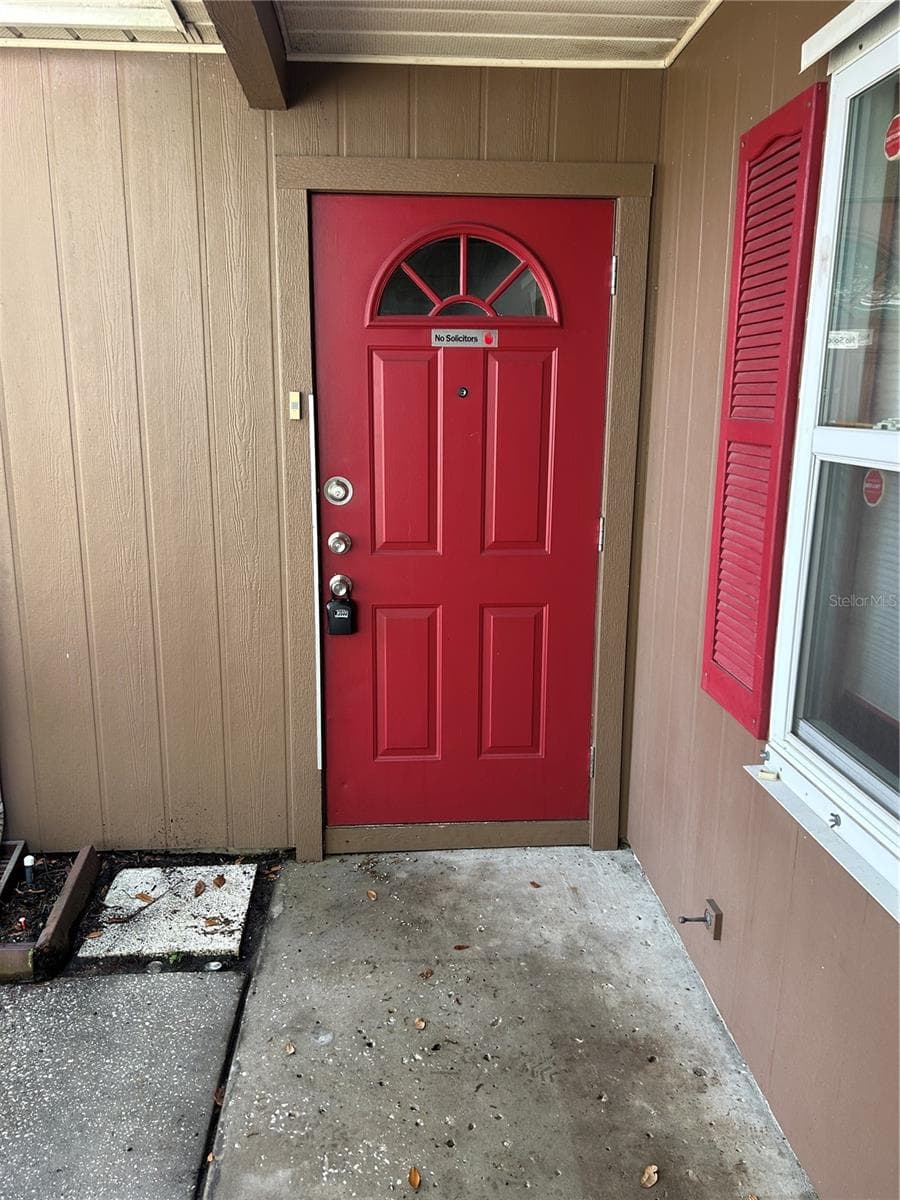 front door - 515 S MATANZAS AVE, TAMPA