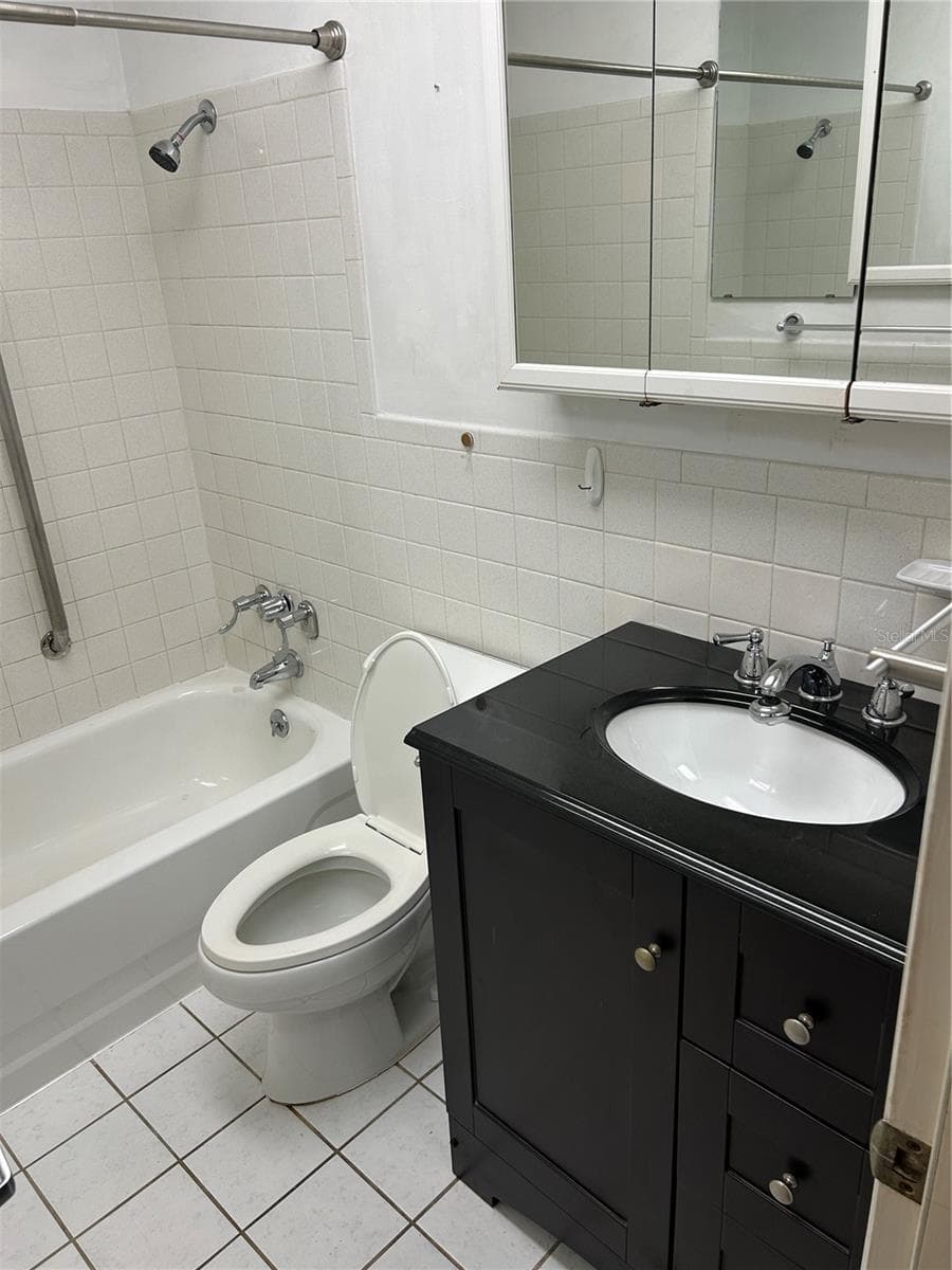 bathroom - 515 S MATANZAS AVE, TAMPA