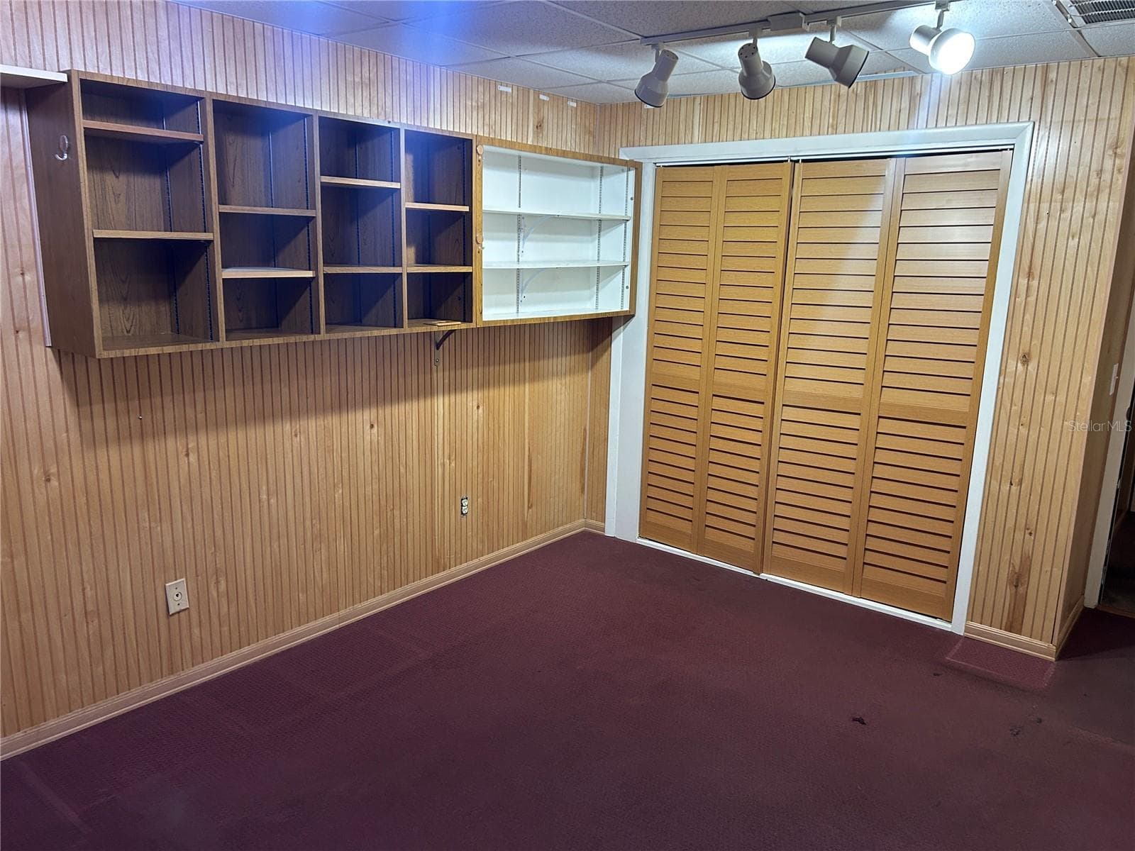 room 2 - 515 S MATANZAS AVE, TAMPA