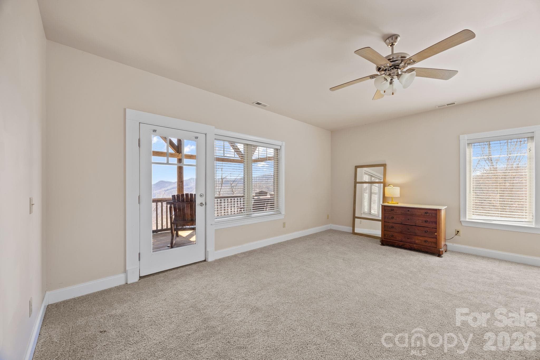 Condominium at 5 Lila Lane, Clyde, photo 16 of 38