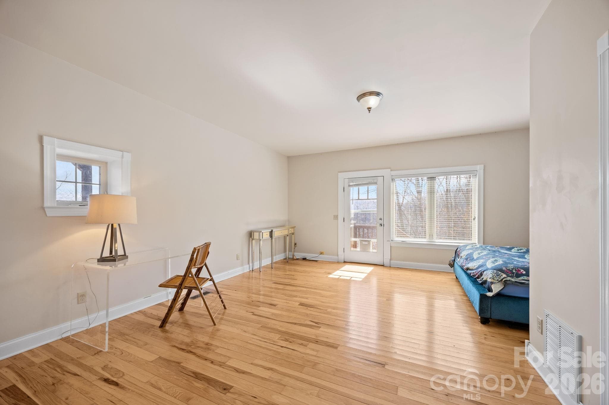 Condominium at 5 Lila Lane, Clyde, photo 21 of 38