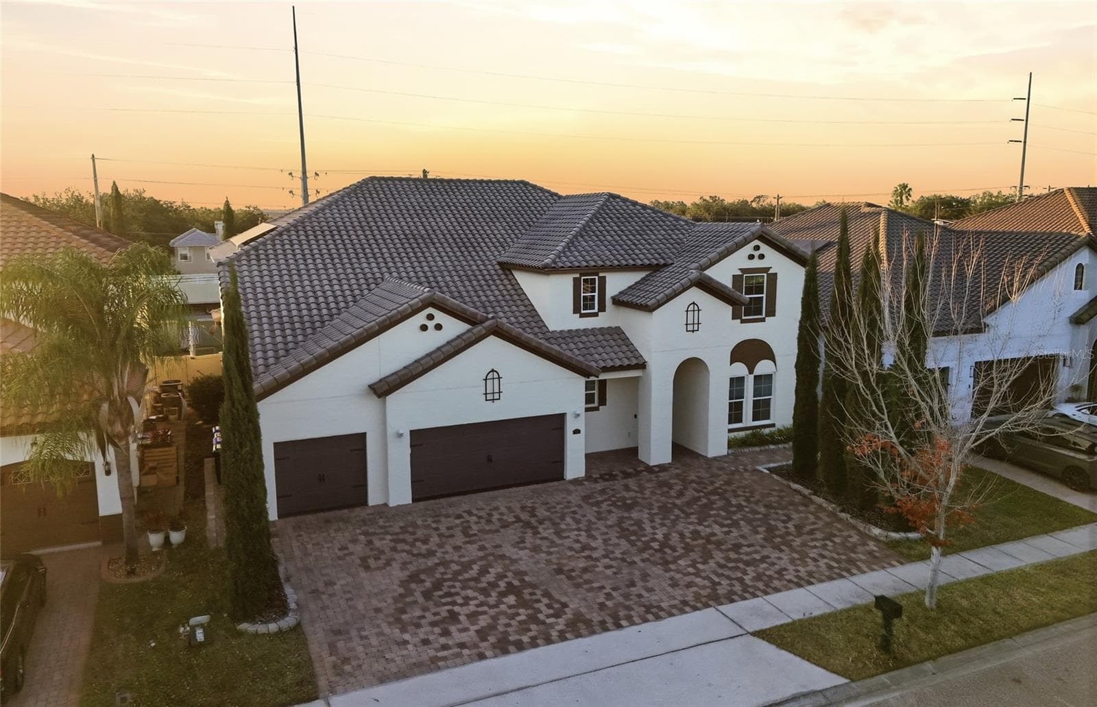 7969 CHILTON DR