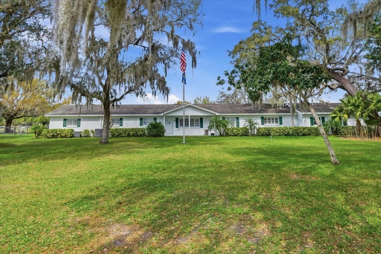 9449 ROBERTS RD