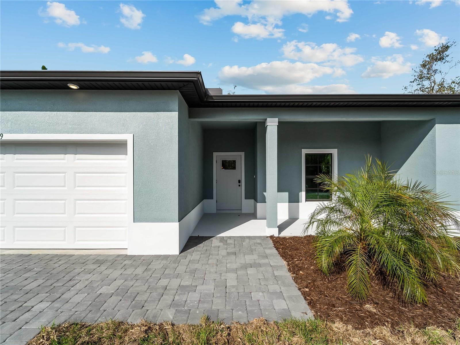 Front entry - 4409 LACOCO ST, NORTH PORT