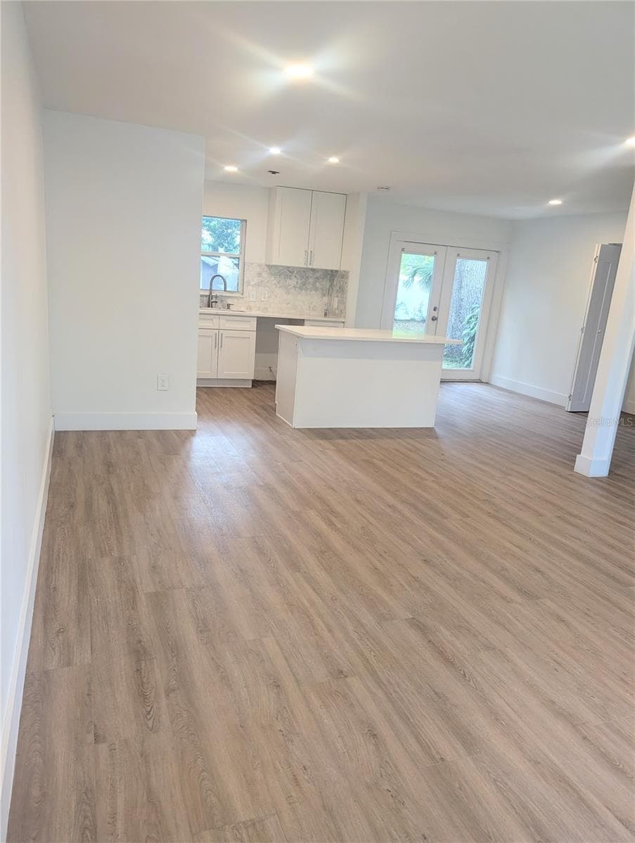 Single Family Residence at 3006 E ANDERSON ST, ORLANDO, photo 6 of 24