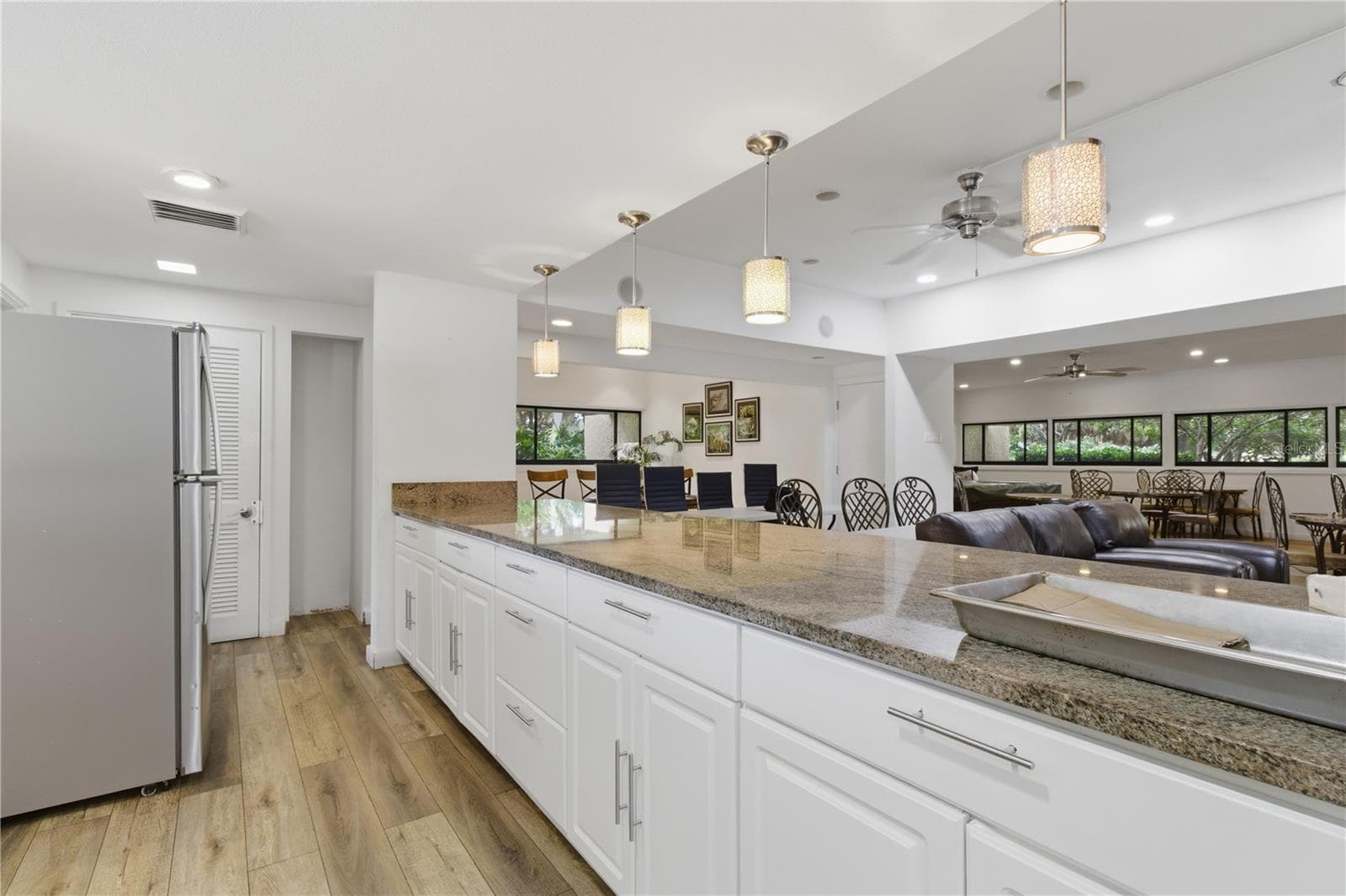 Clubhouse Kitchen - 2616 COVE CAY DR #502, CLEARWATER