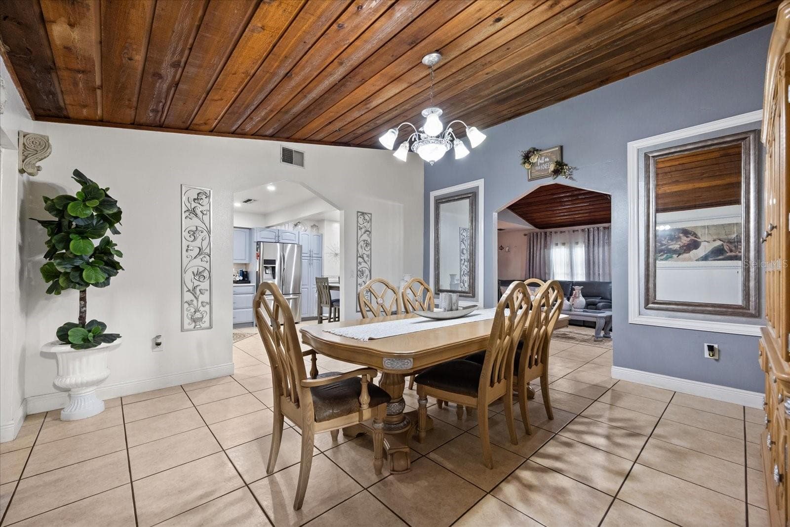 Single Family Residence at 2270 OLD HICKORY TREE RD, ST CLOUD, photo 19 of 40
