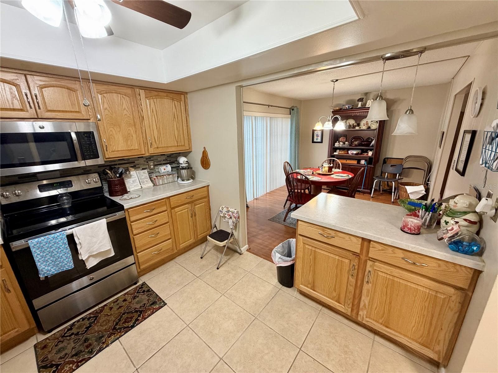 Villa at 524 CAMEO DR, LAKELAND, photo 15 of 34