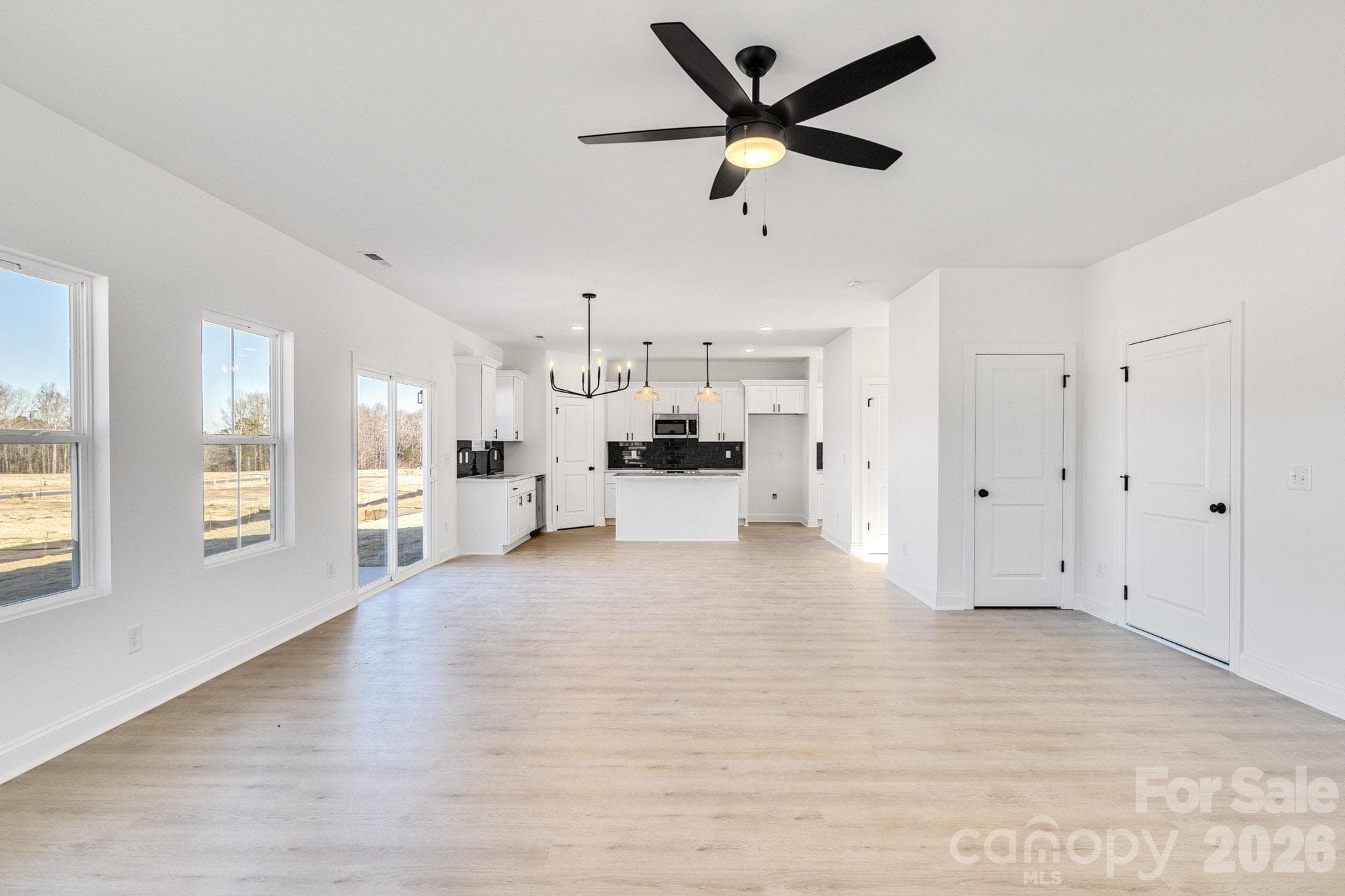 Single Family Residence at 1335 Winged Way, Kannapolis, photo 6 of 28