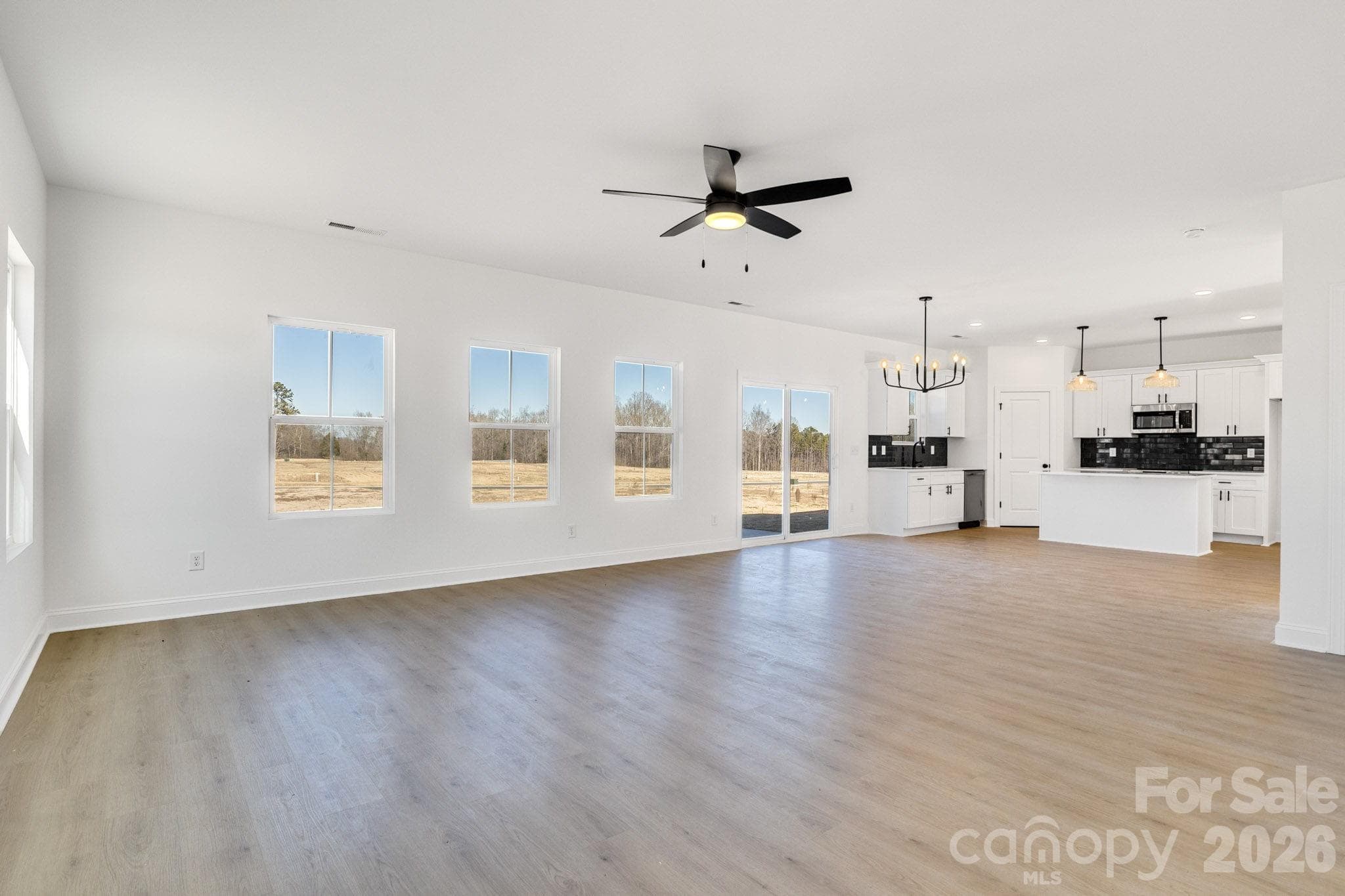 Single Family Residence at 1335 Winged Way, Kannapolis, photo 7 of 28