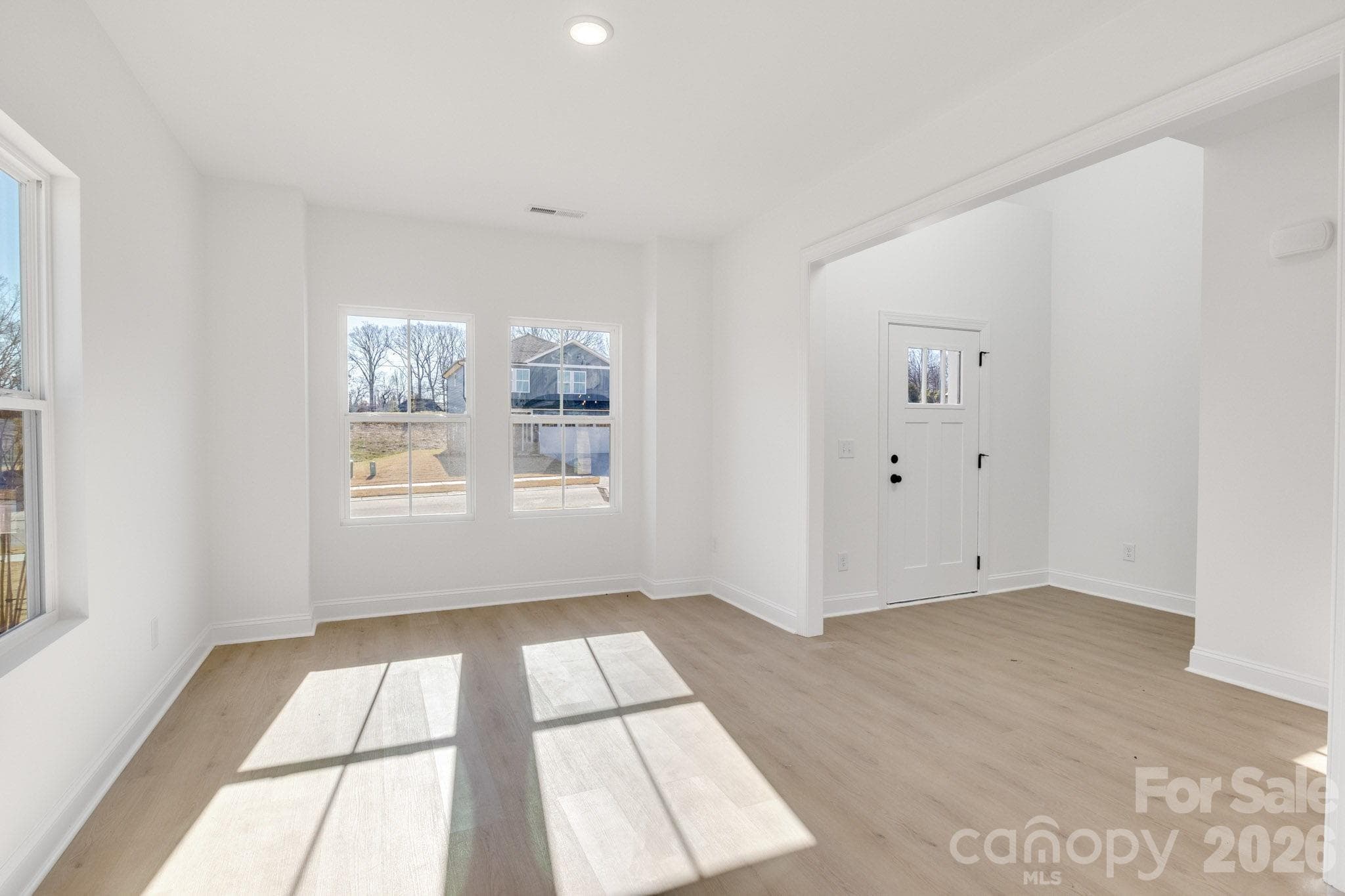 Single Family Residence at 1335 Winged Way, Kannapolis, photo 8 of 28