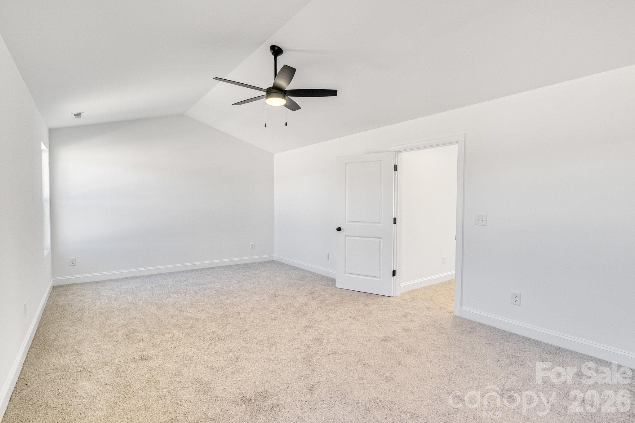 Single Family Residence at 1335 Winged Way, Kannapolis, photo 14 of 28
