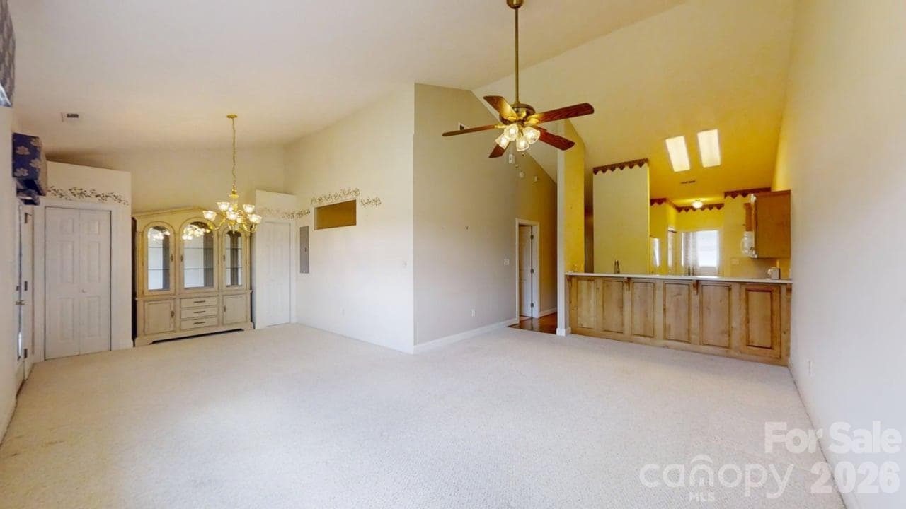 Townhouse at Denver, photo 4 of 32
