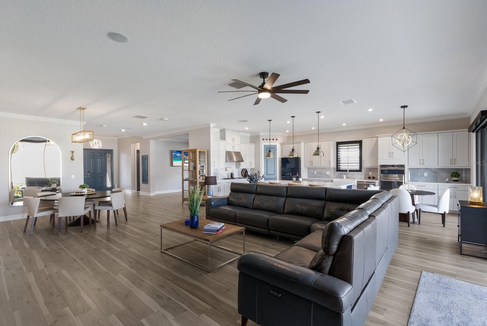 Single Family Residence at 5510 PANELLA CT, PALMETTO, photo 17 of 55