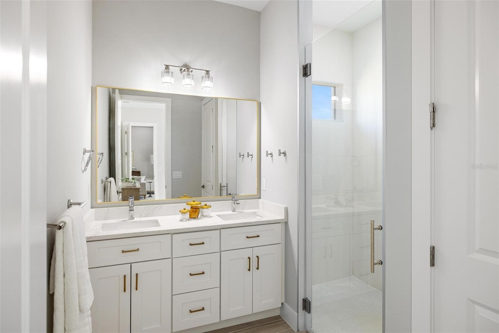 Furnished Model of same floorplan by same builder at 38 Lark - 23 WREN DR, PLACIDA