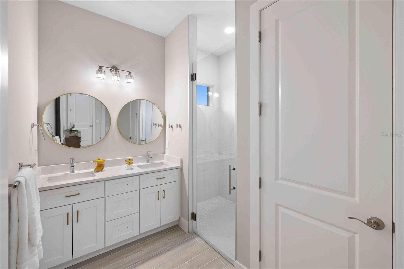 Furnished Model of same floorplan by same builder at 38 Lark - 23 WREN DR, PLACIDA