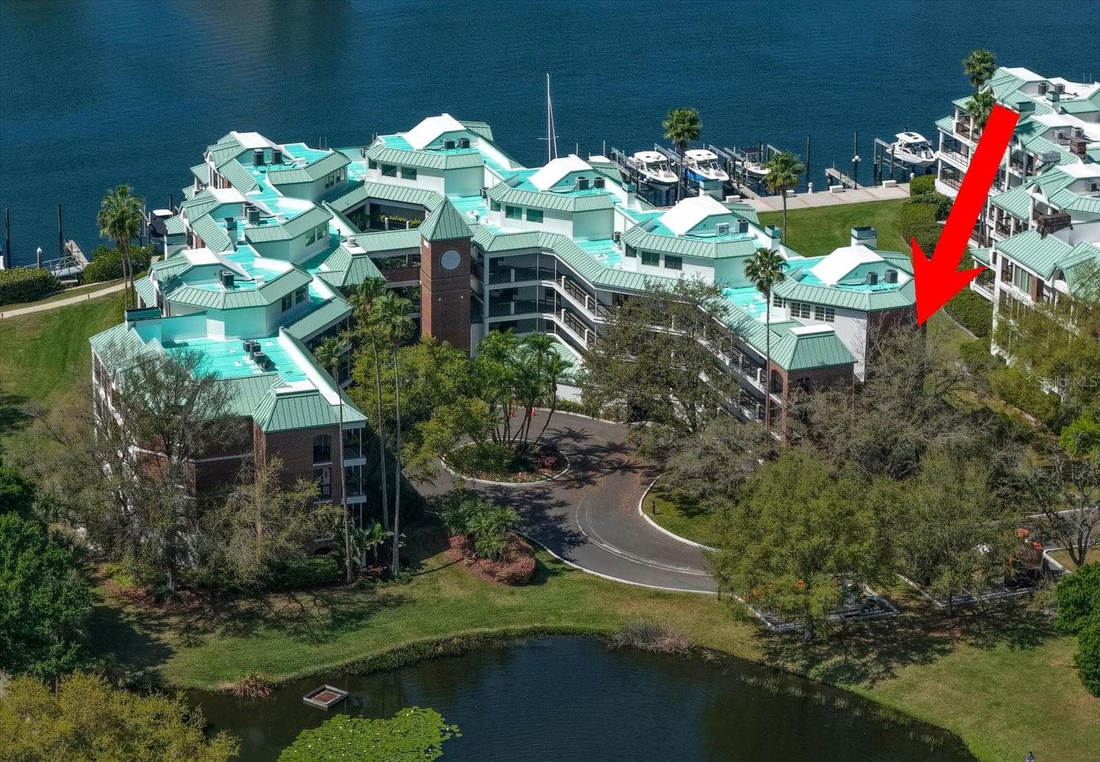 Condominium at 947 SEDDON COVE WAY #947, TAMPA, photo 72 of 101