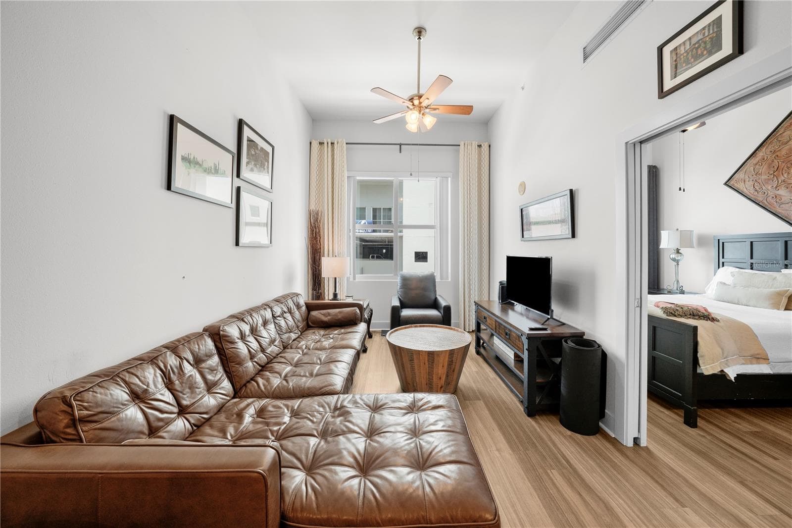 Condominium at 1120 E KENNEDY BLVD #827, TAMPA, photo 15 of 34