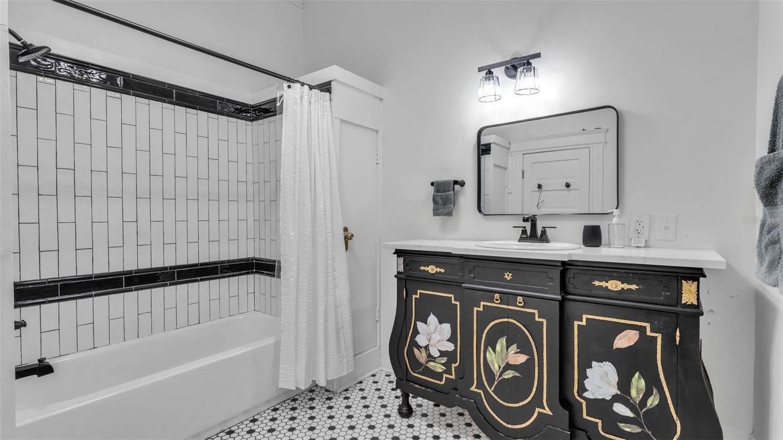 Other Bathroom - 555 E STANFORD ST, BARTOW