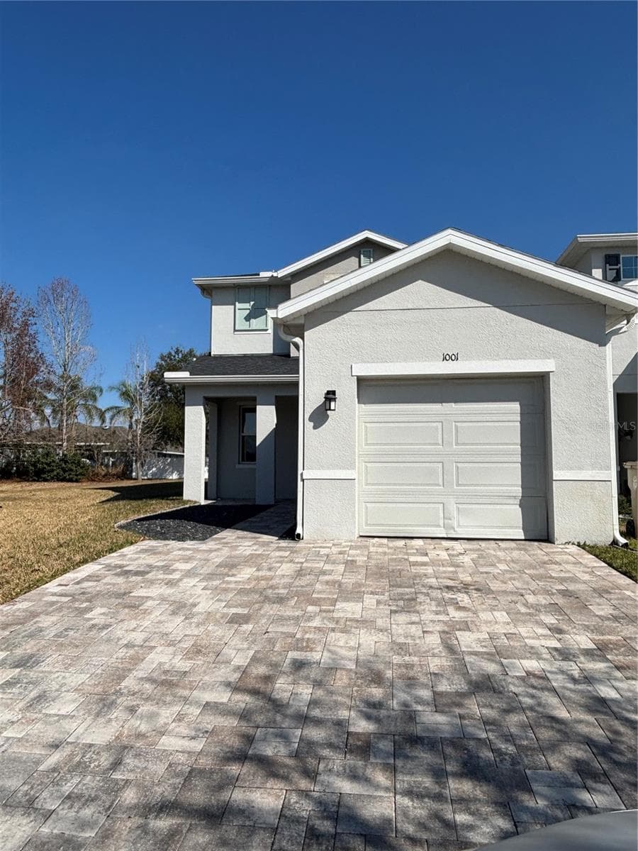 1001 LA MIRADA CT