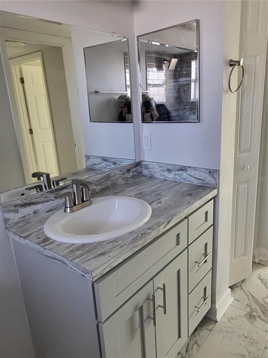 Bathroom View 4 - 4956 HARBOR VILLA LN #103, NEW PORT RICHEY