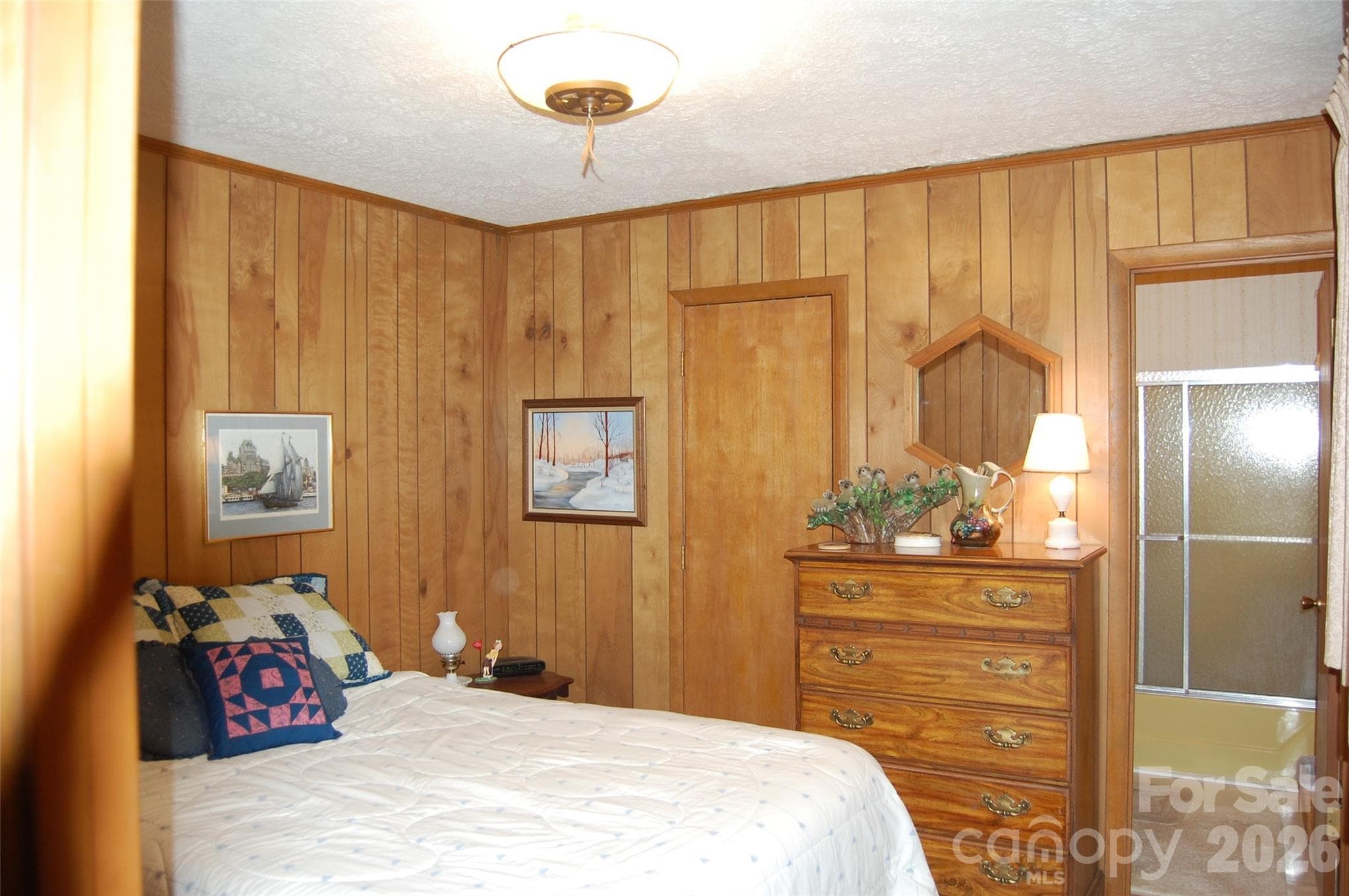 Single Family Residence at 202 Knoll Circle, Newland, photo 11 of 24