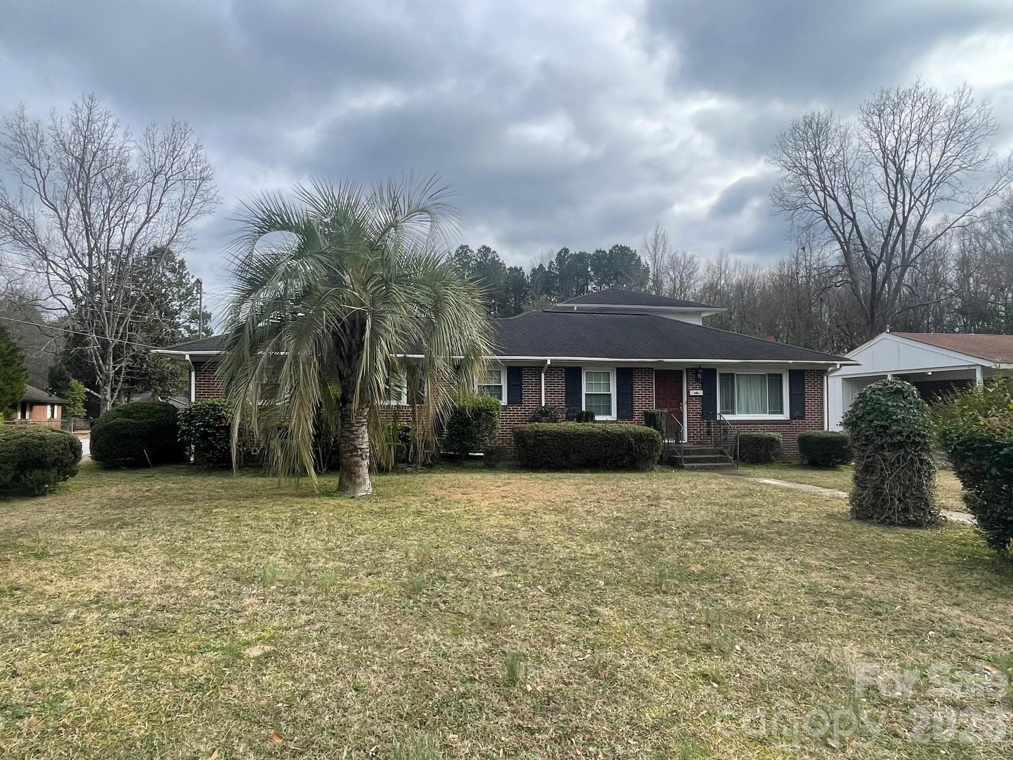Single Family Residence at none, Cheraw, photo 2 of 39