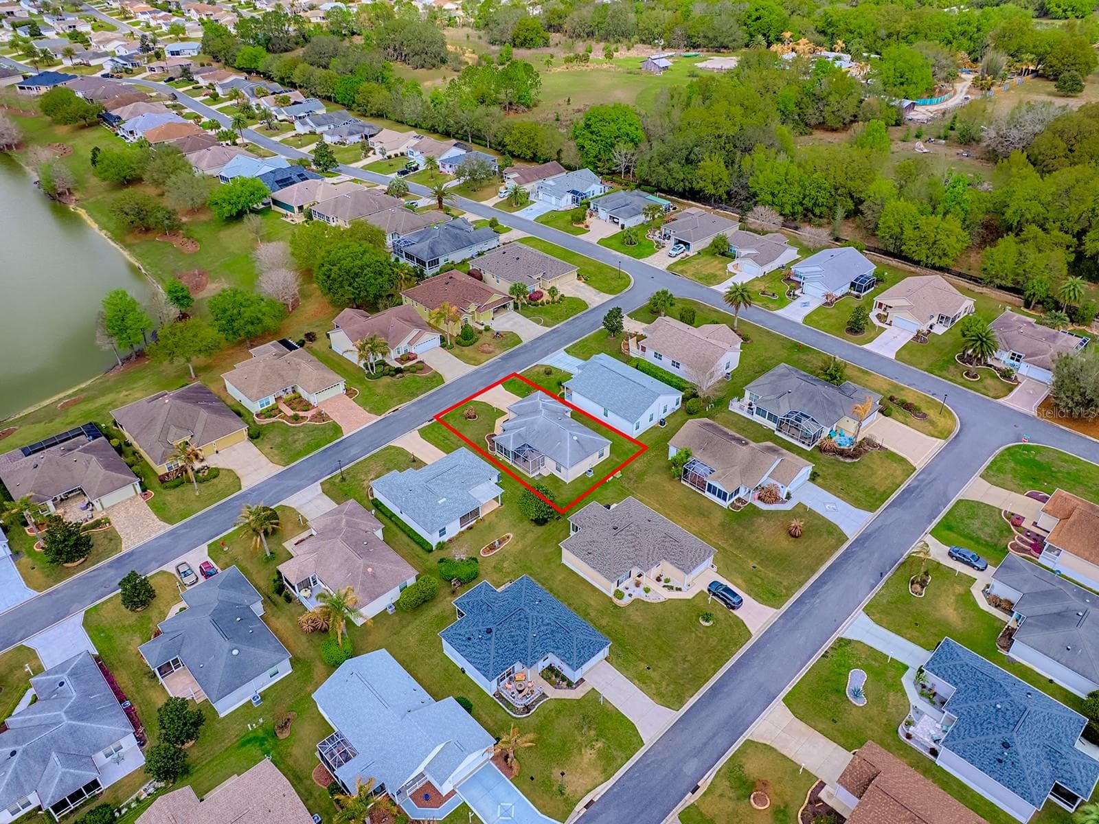 Single Family Residence at 258 ARBELLA LOOP, THE VILLAGES, photo 36 of 38