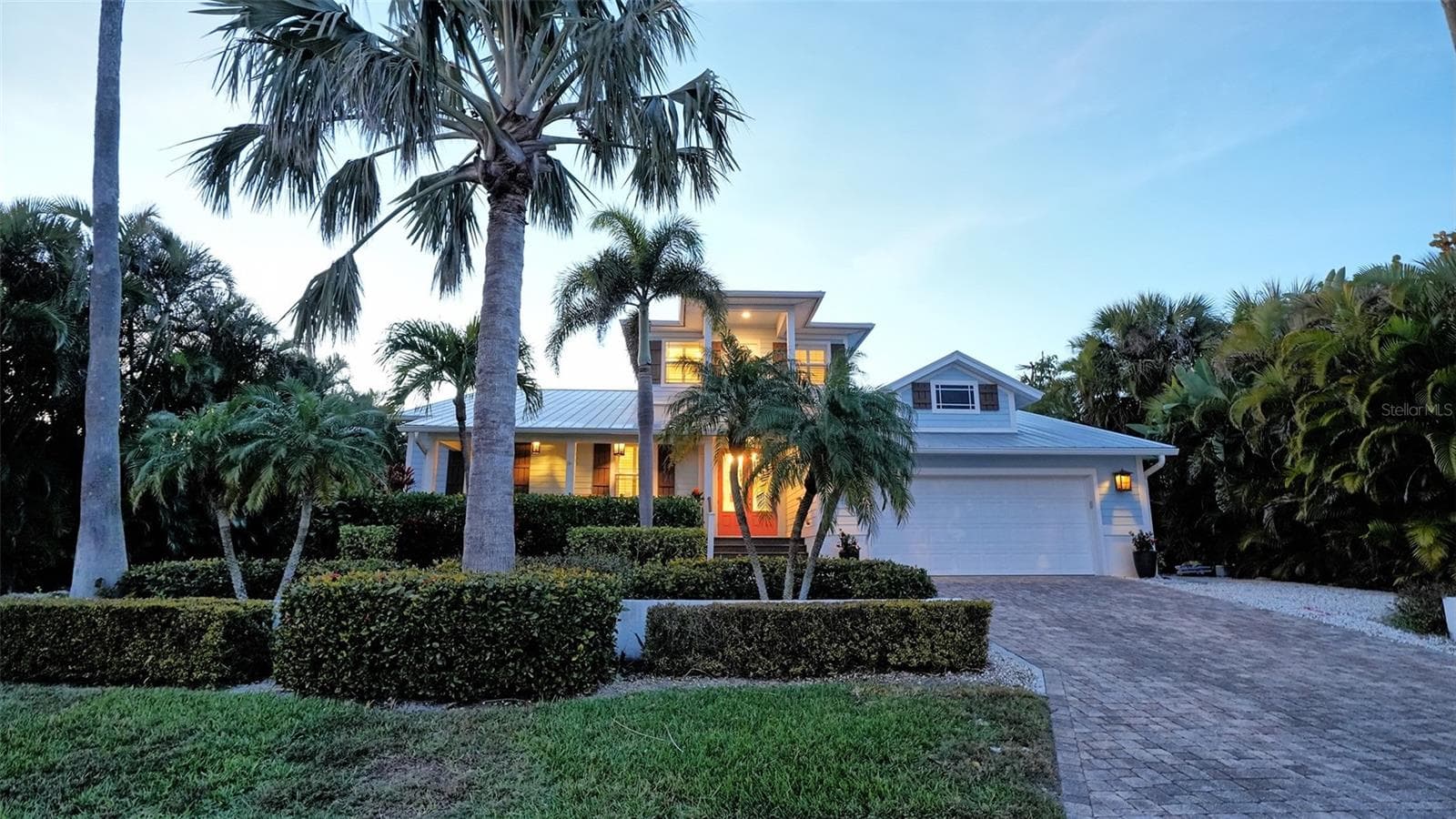 Single Family Residence at 605 N POINT DR, HOLMES BEACH, photo 90 of 92