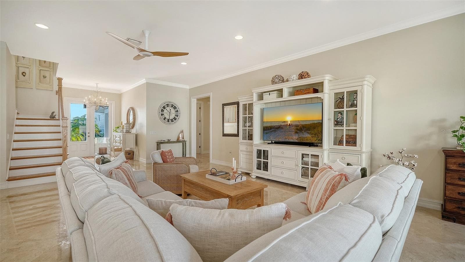Single Family Residence at 605 N POINT DR, HOLMES BEACH, photo 15 of 92