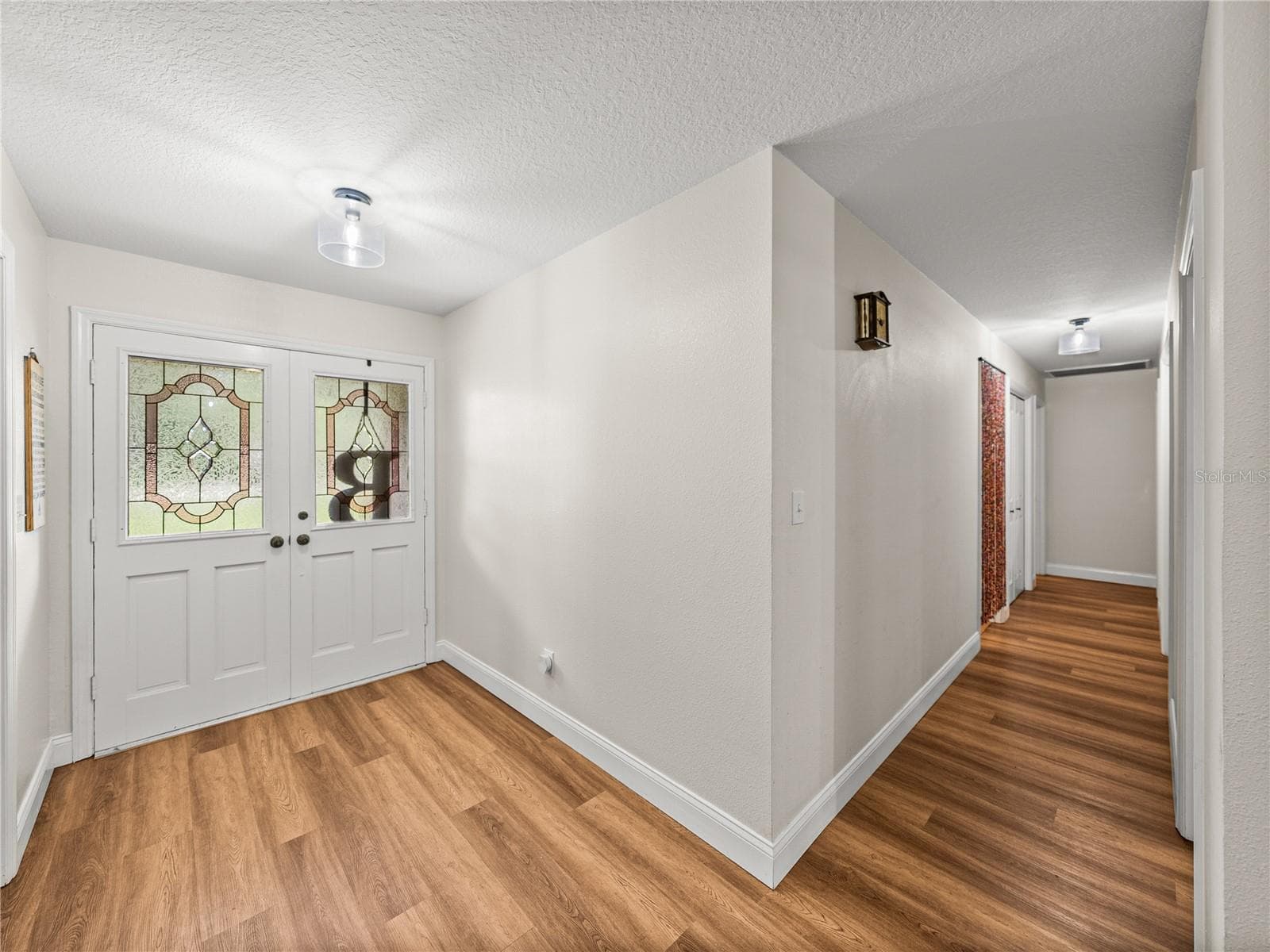 Single Family Residence at 609 W PIPKIN RD, LAKELAND, photo 12 of 48