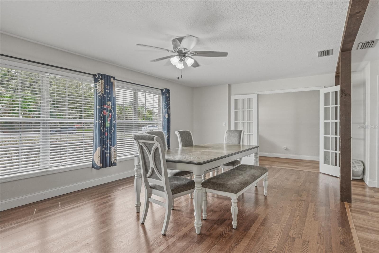 Single Family Residence at 609 W PIPKIN RD, LAKELAND, photo 24 of 48