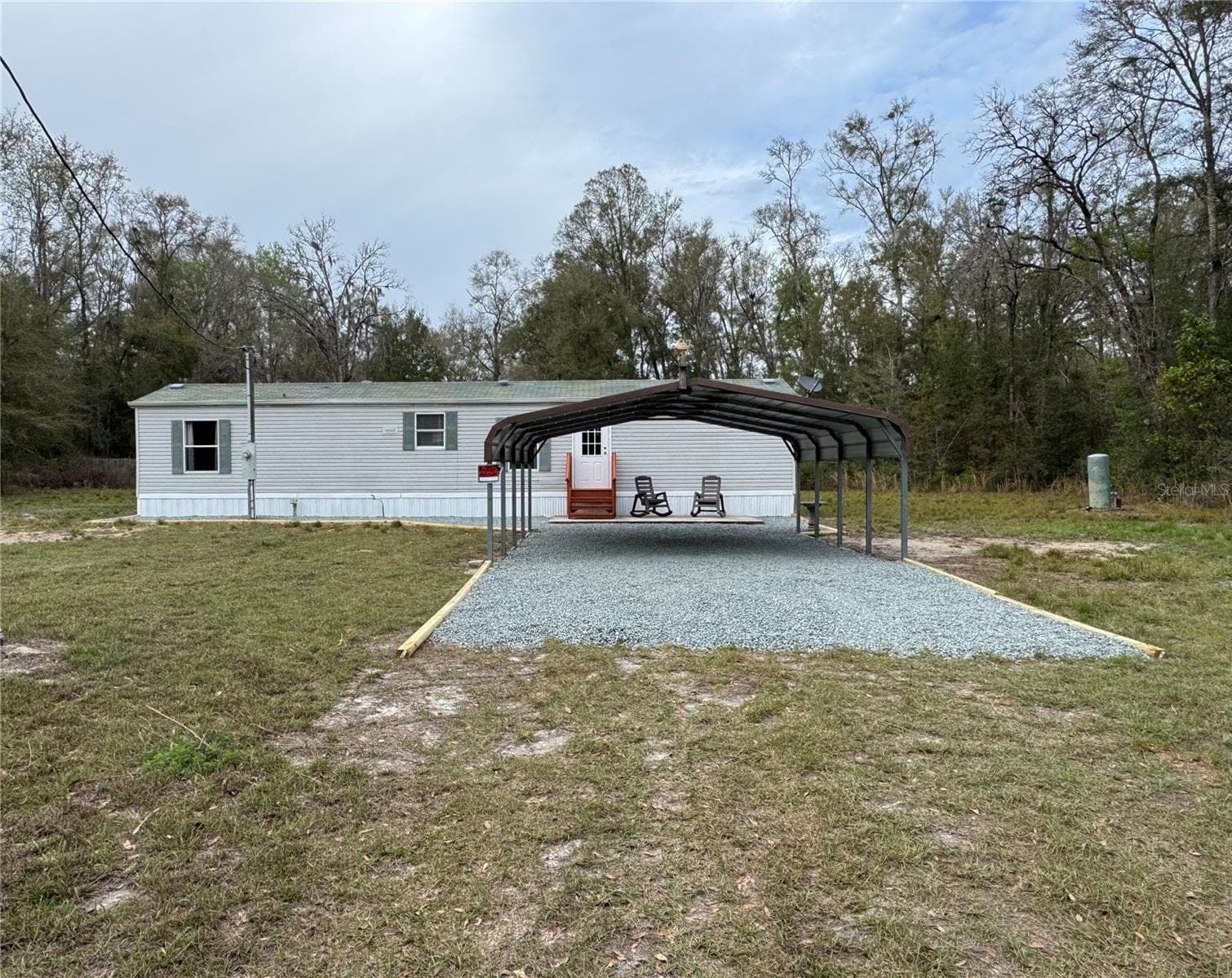 Manufactured Home at 4317 284TH ST, BRANFORD, photo 12 of 45