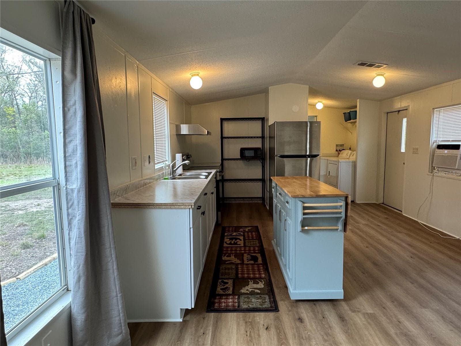 Manufactured Home at 4317 284TH ST, BRANFORD, photo 30 of 45