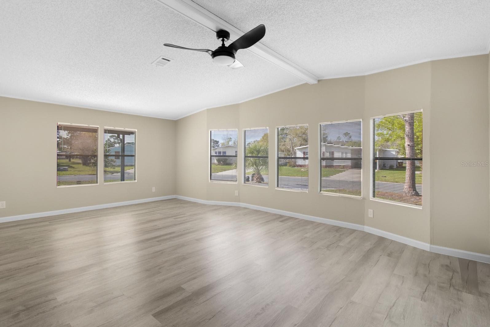Manufactured Home at 217 ELLSWORTH DR, KISSIMMEE, photo 16 of 58