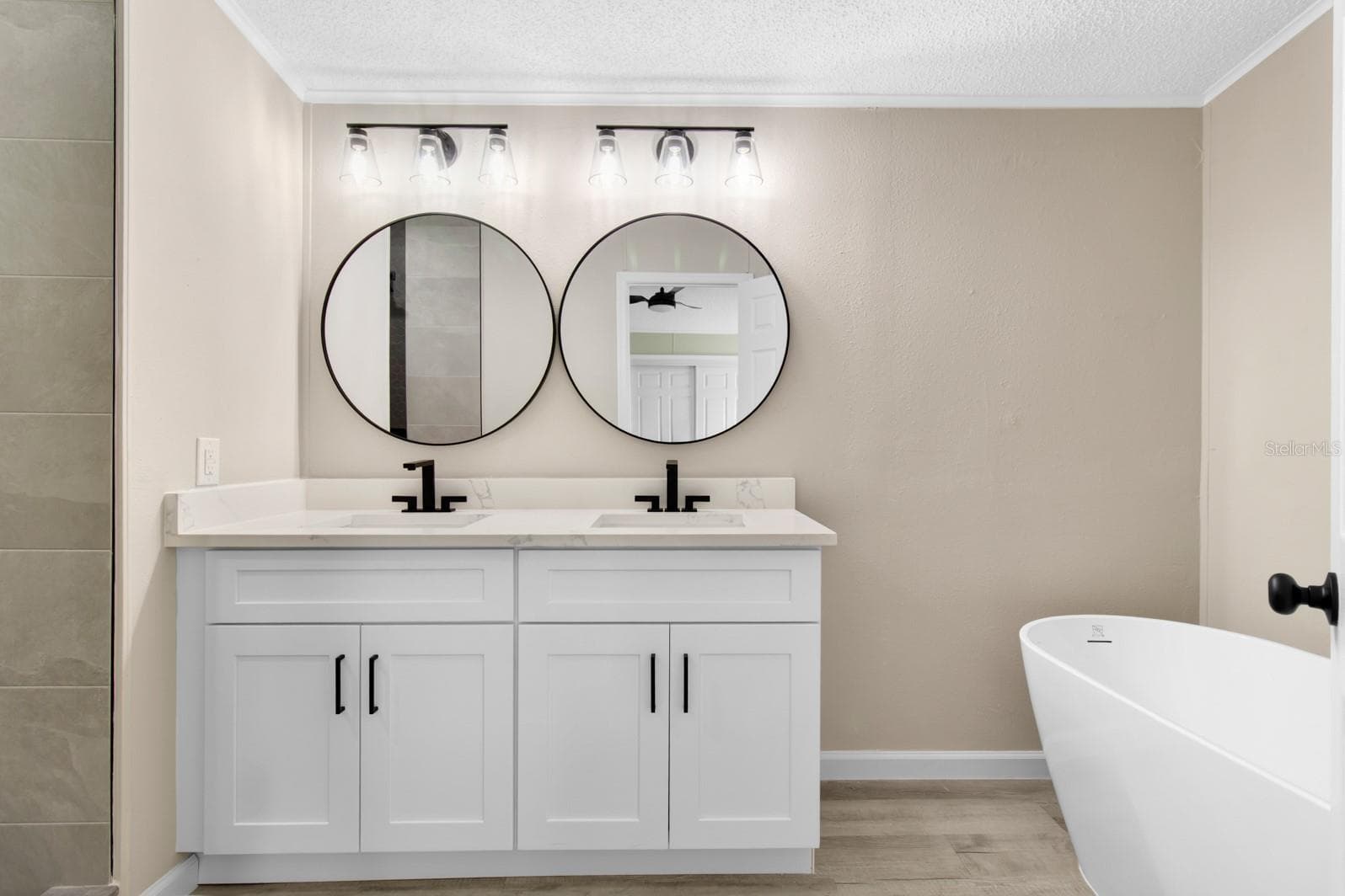 Manufactured Home at 217 ELLSWORTH DR, KISSIMMEE, photo 28 of 58