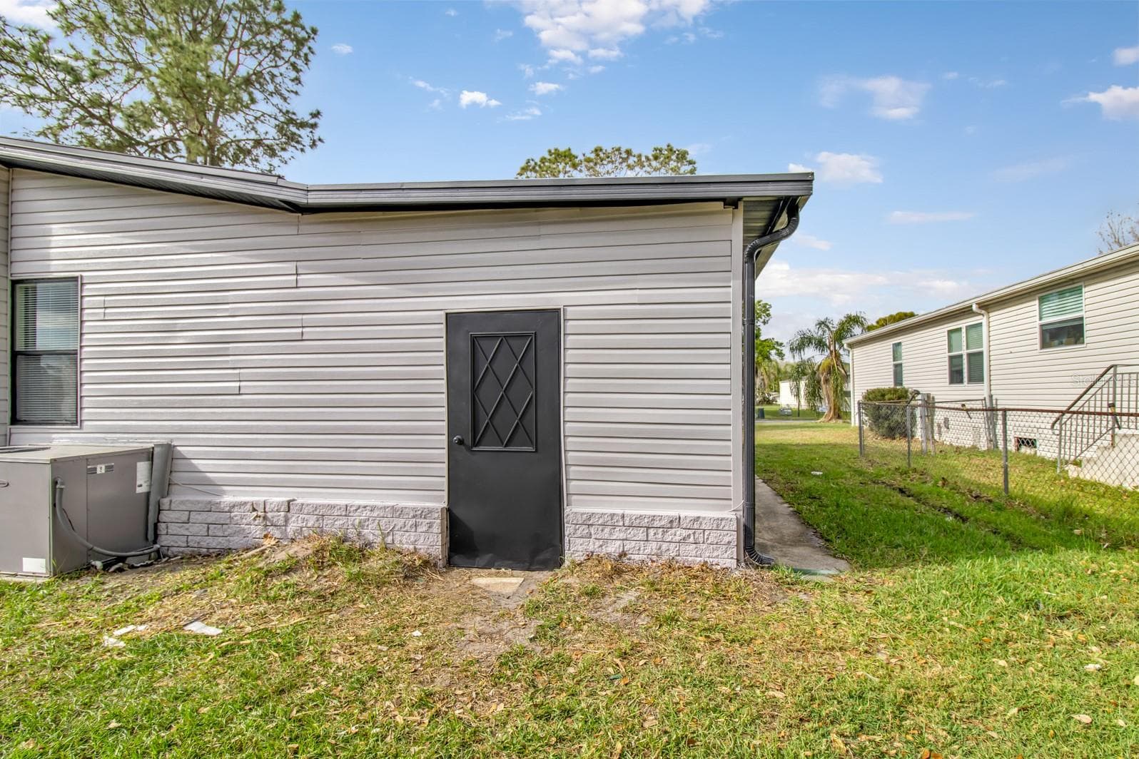 Storage Room Entrance - 217 ELLSWORTH DR, KISSIMMEE