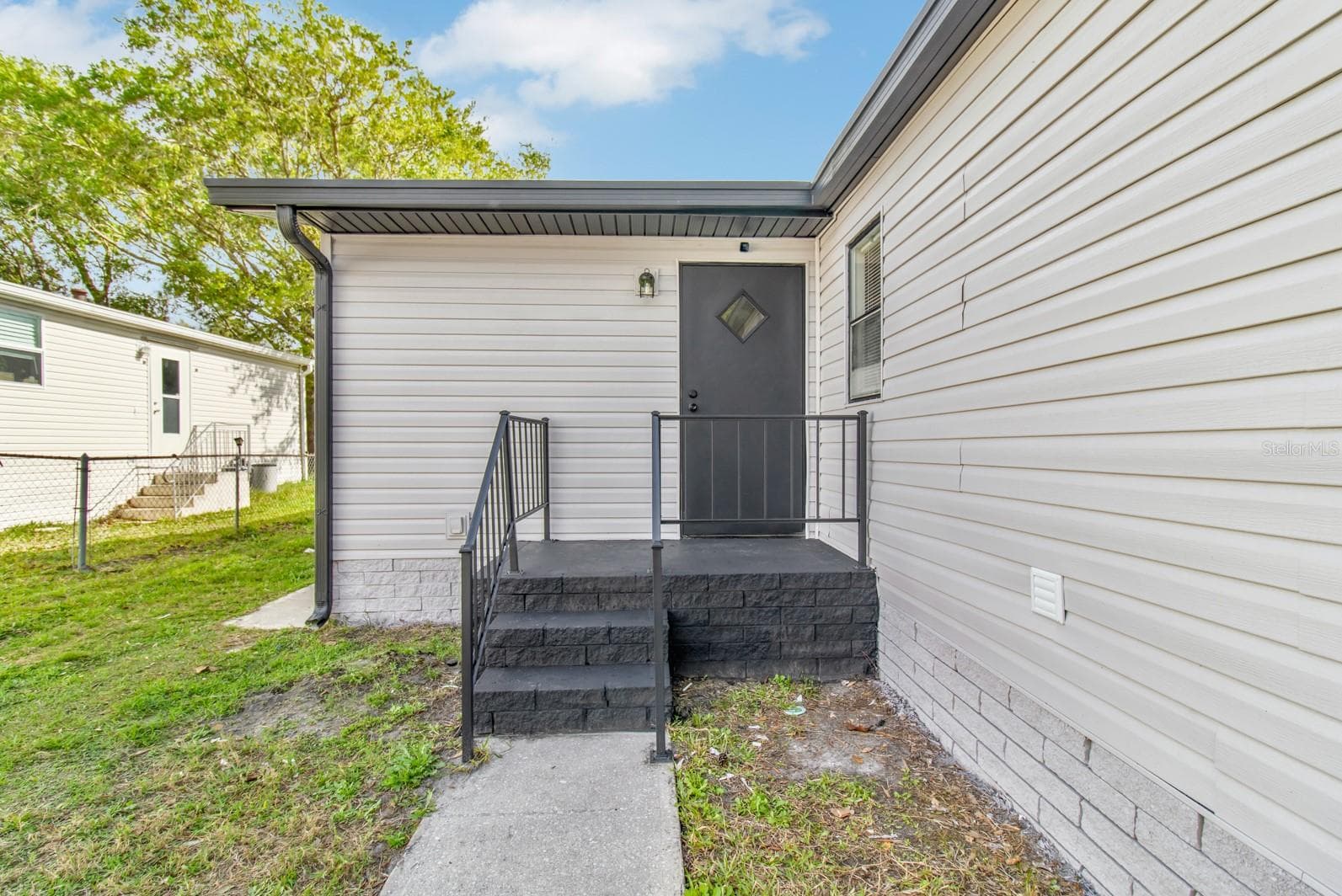 Manufactured Home at 217 ELLSWORTH DR, KISSIMMEE, photo 46 of 58