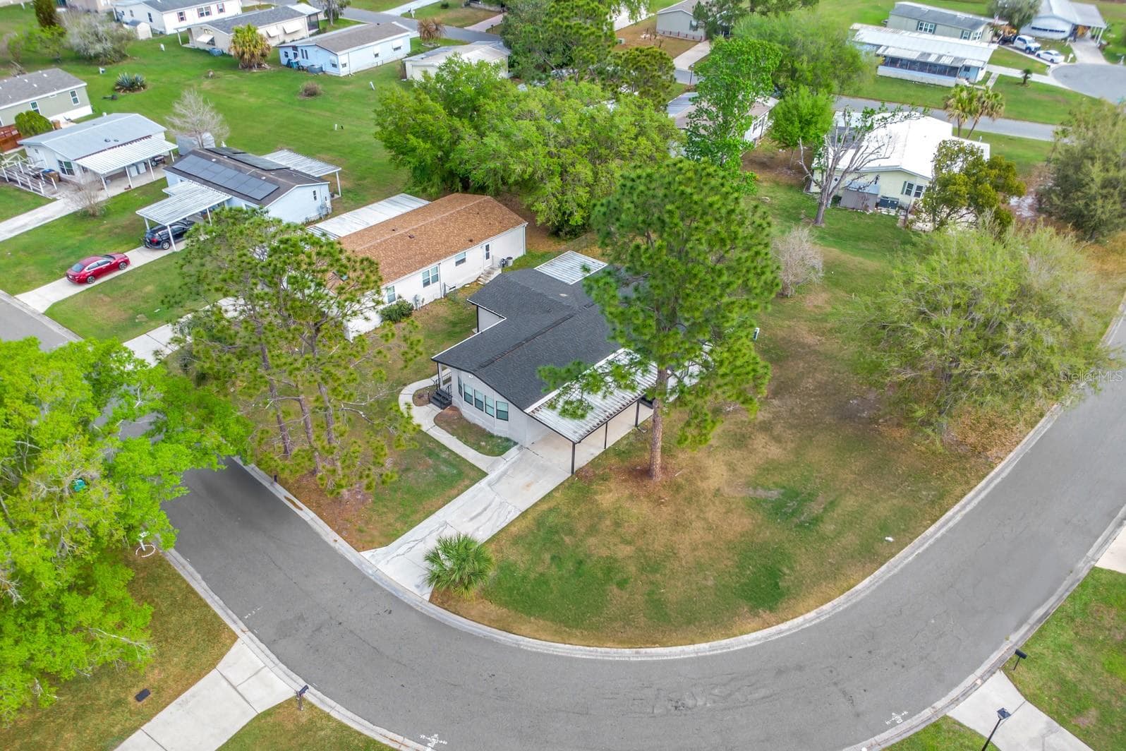 Manufactured Home at 217 ELLSWORTH DR, KISSIMMEE, photo 51 of 58